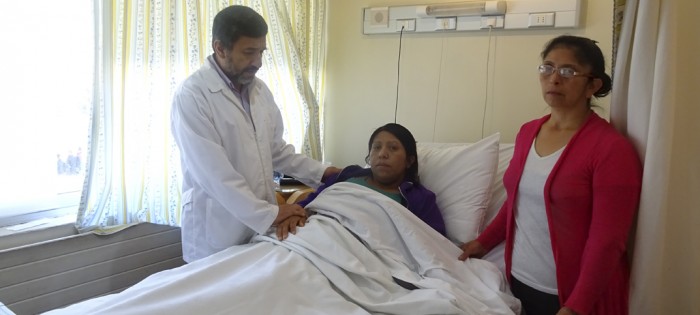 Sancionan a médico que constató trato inhumano a mujer mapuche que dio a luz engrillada