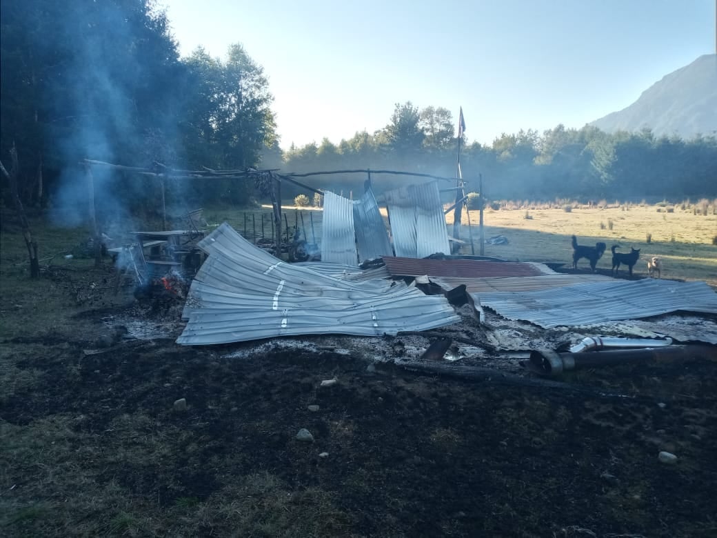 Comunicado público de Lof Kona Rupu Mapu ante incendio intencional