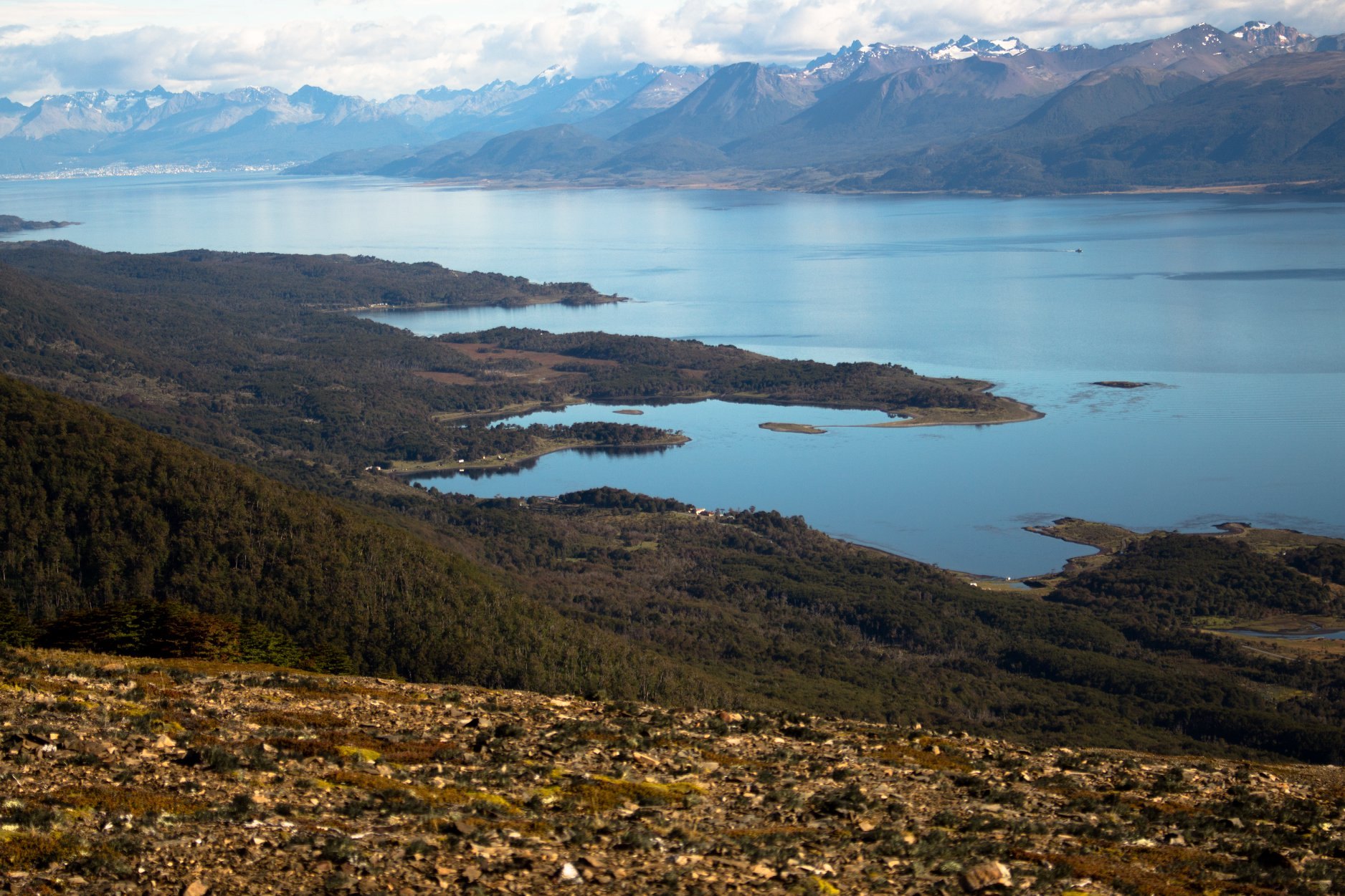 Profesionales repudian que oficinas estatales rechacen solicitud de Espacio Marino Costero de comunidad Yagan en Tierra del Fuego