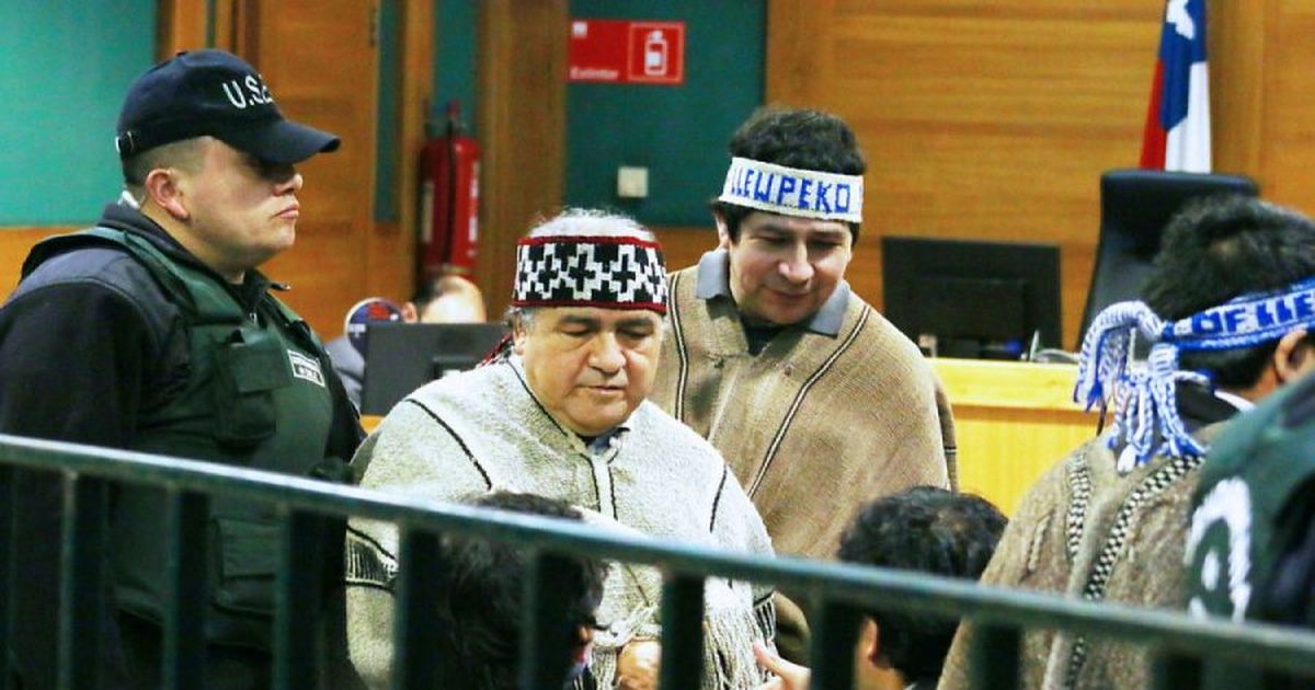 José y Luis Tralcal deponen huelga de hambre y recibirán derecho a salida dominical